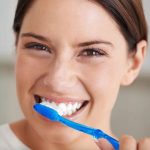 Natural Remedies to Improve Oral Health and Bright Smile